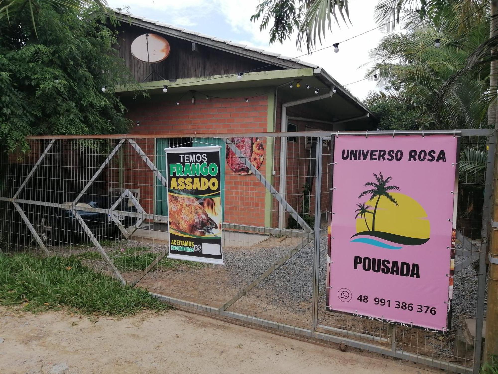 Pousada Universo Rosa 프라이아도로사 객실 사진